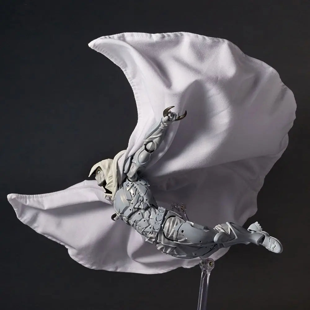 Moon Knight Figure Revoltech Amazing Yamaguchi Marc Spector Action Figurine 16cm Collection Ornament Model Toys Birthday Gifts