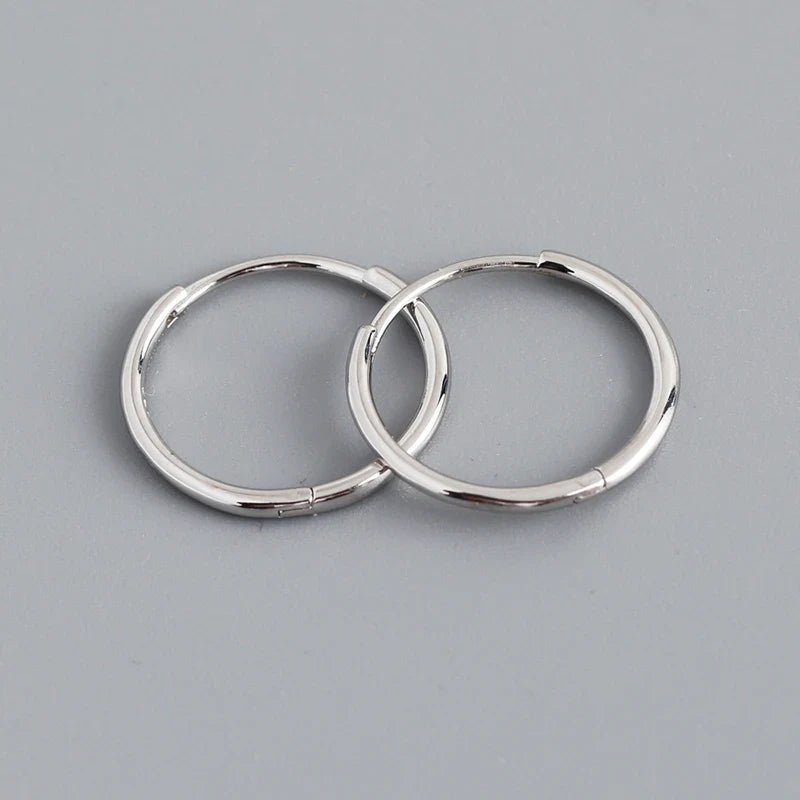 WANTME 925 Sterling Silver Fashion Simple Huggies Ear Buckle Accessories Minimalist Charm Ear Hoop Earrings for Women Jewelry