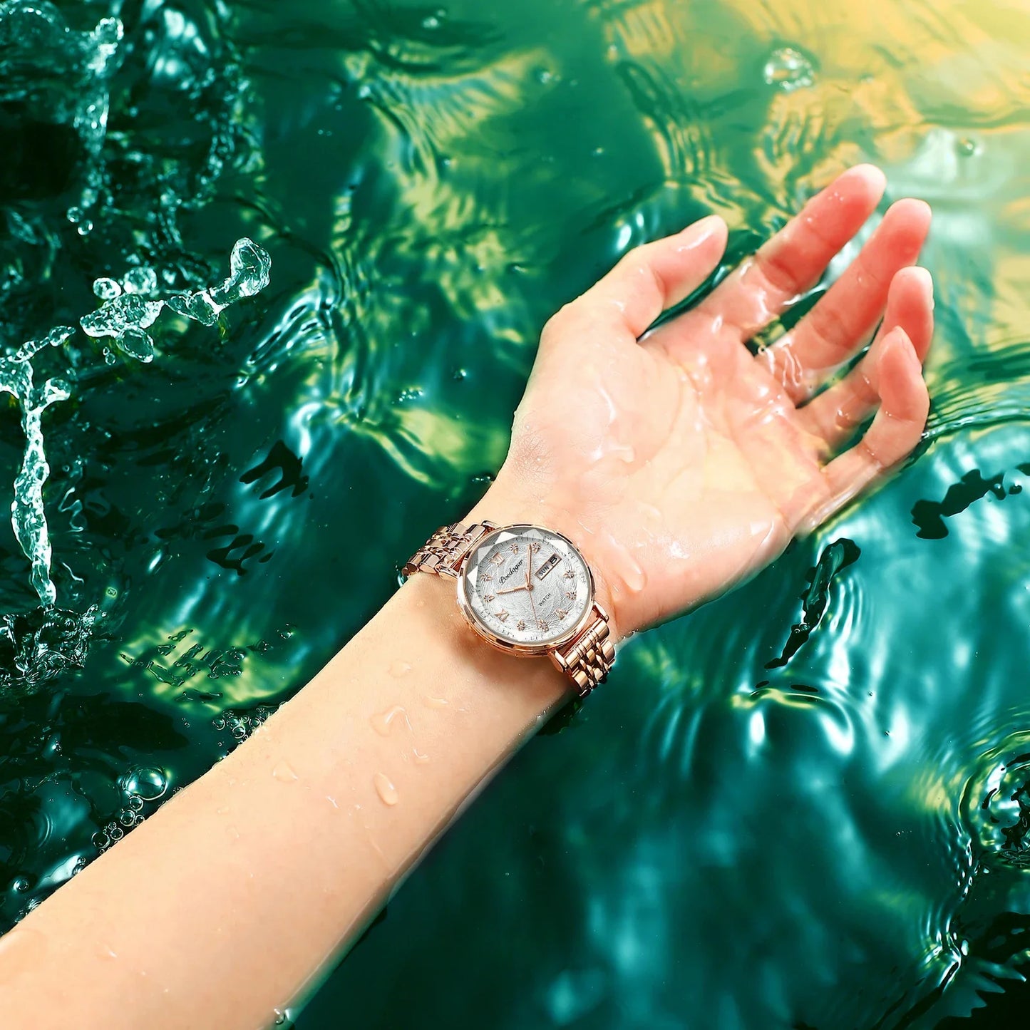 POEDAGAR Elegant Luxury Women Watch Waterproof Luminous Date Week Ladies Watches Fashion Stainless Steel Quartz Woman Wristwatch