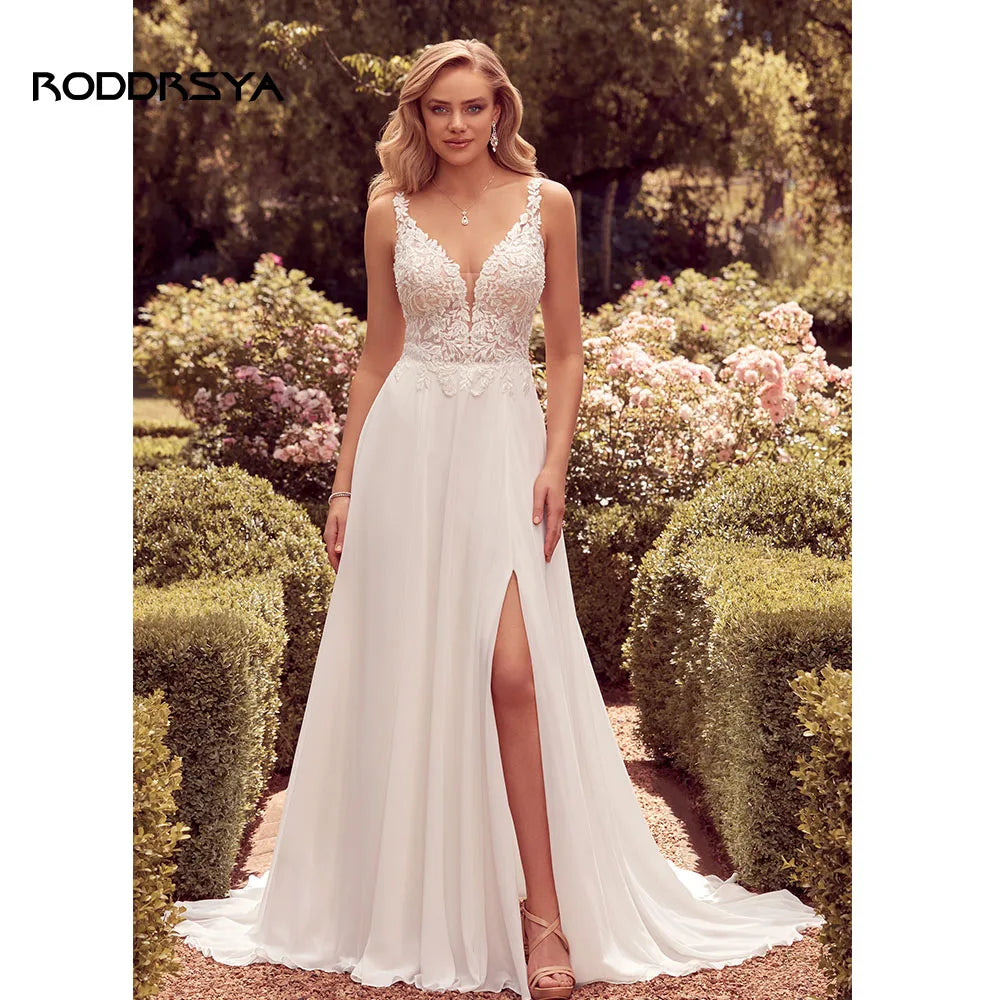 White Bridesmaid Dresses: Wedding Dress For Women V-neck Appliques Backless