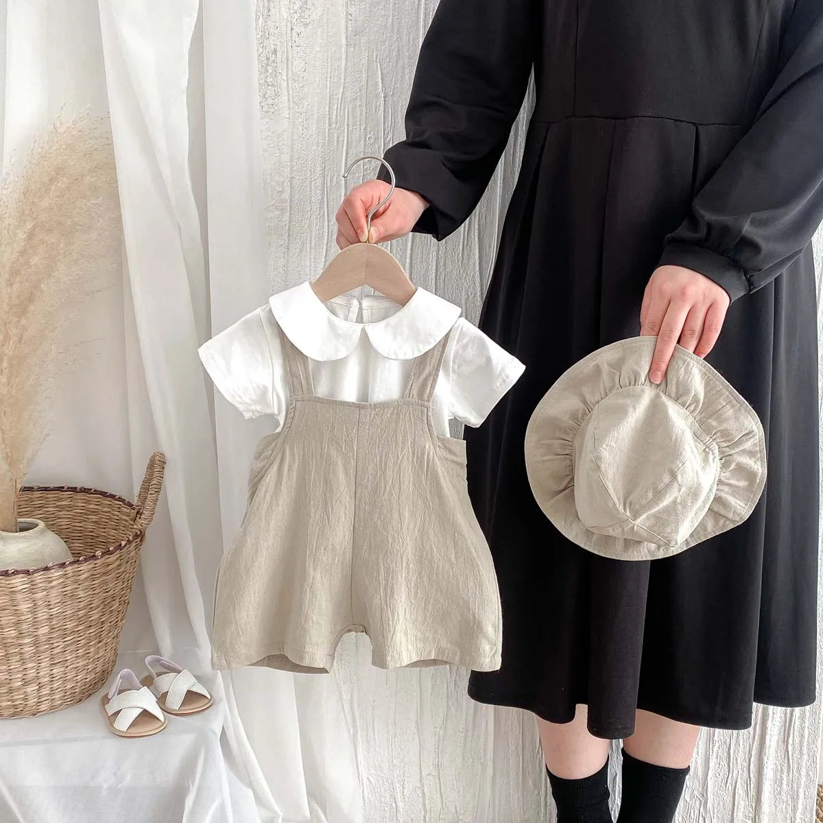 Summer baby basic simple solid color suspenders white doll collar short sleeve jacket suit, summer boys casual cute suit, suspen