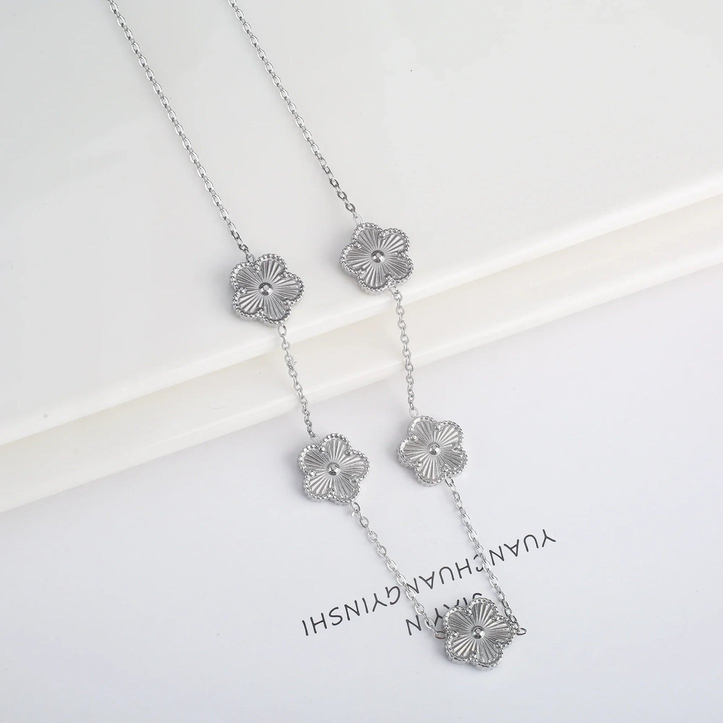 Hot Sale Stainless Steel Laser Five Leaf Flower Petal Adjustable Clover Bracelet Classic for Woman Girl Brand Jewelry Party Gift