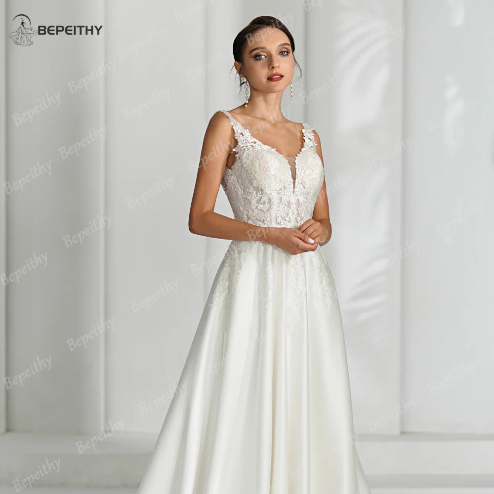 White Bridesmaid Dresses: V Neck Backless Satin Ivory Wedding Dresses For Women