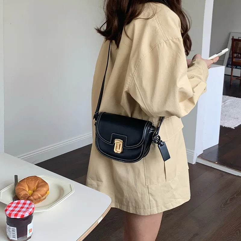 Contrast Panel Canvas Retro One Shoulder Crossbody Saddle Bag