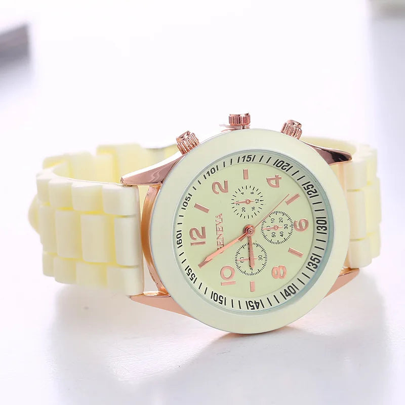 Famous Brand Geneva Ladies Fashion Watch Male and Female Student Silicone Quartz WristWatch Clock Wholesale Relogio Feminino