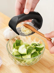 Fruit and Vegetable Tools Garlic Crusher Garlic Mincing Tool Manual Chopper Kitchen