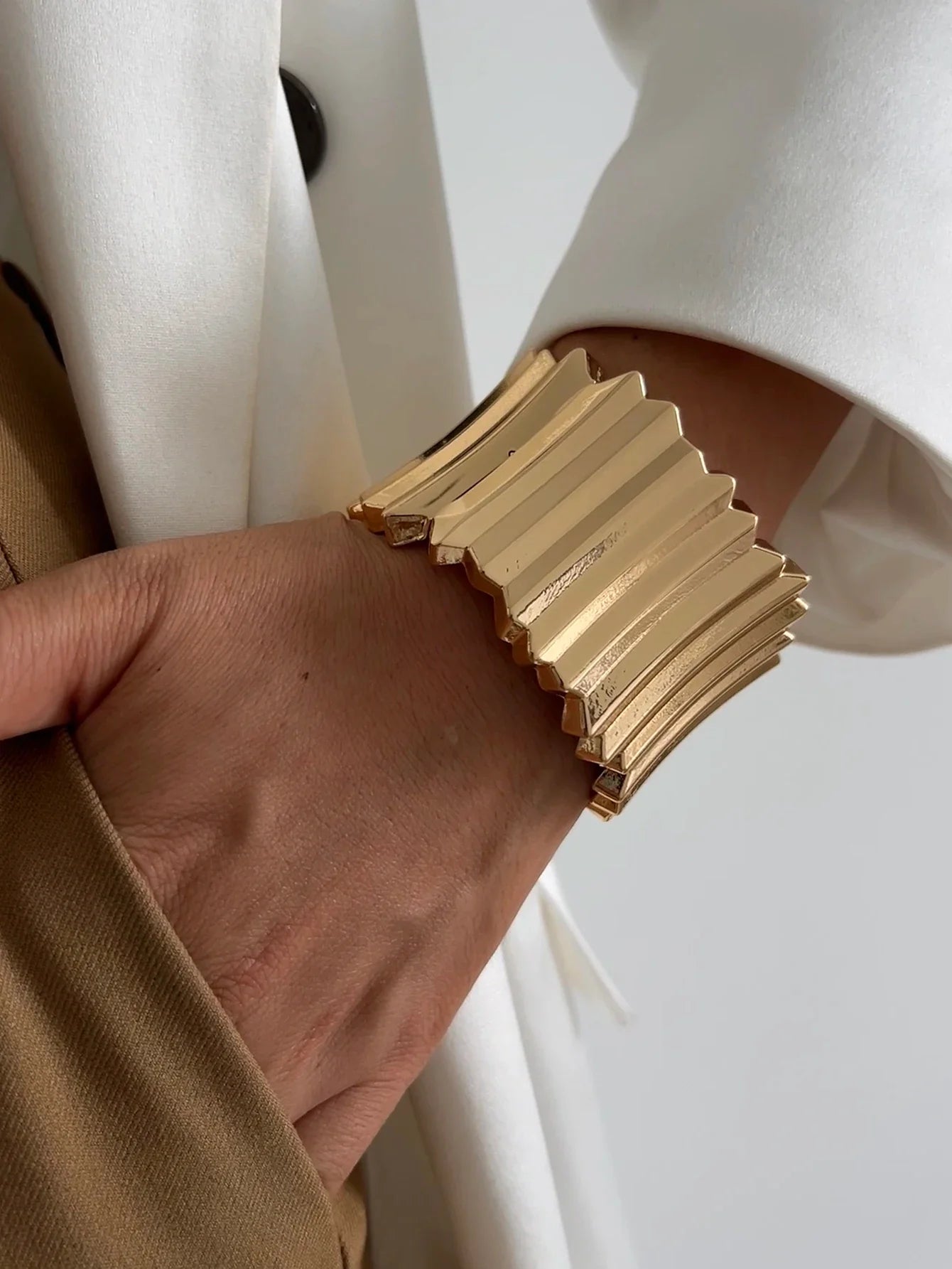 KunJoe Fashion Design Smooth Gold Color Chunky Spring Bangles for Women Exaggerated Geometric Wide Open Cuff Bracelet Unisex Men