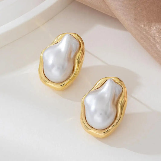 Exquisite Irregular Baroque Pearl Stud Earrings for Women Girls Vintage Gold Color Metal Edged Earrings Jewelry Accessories