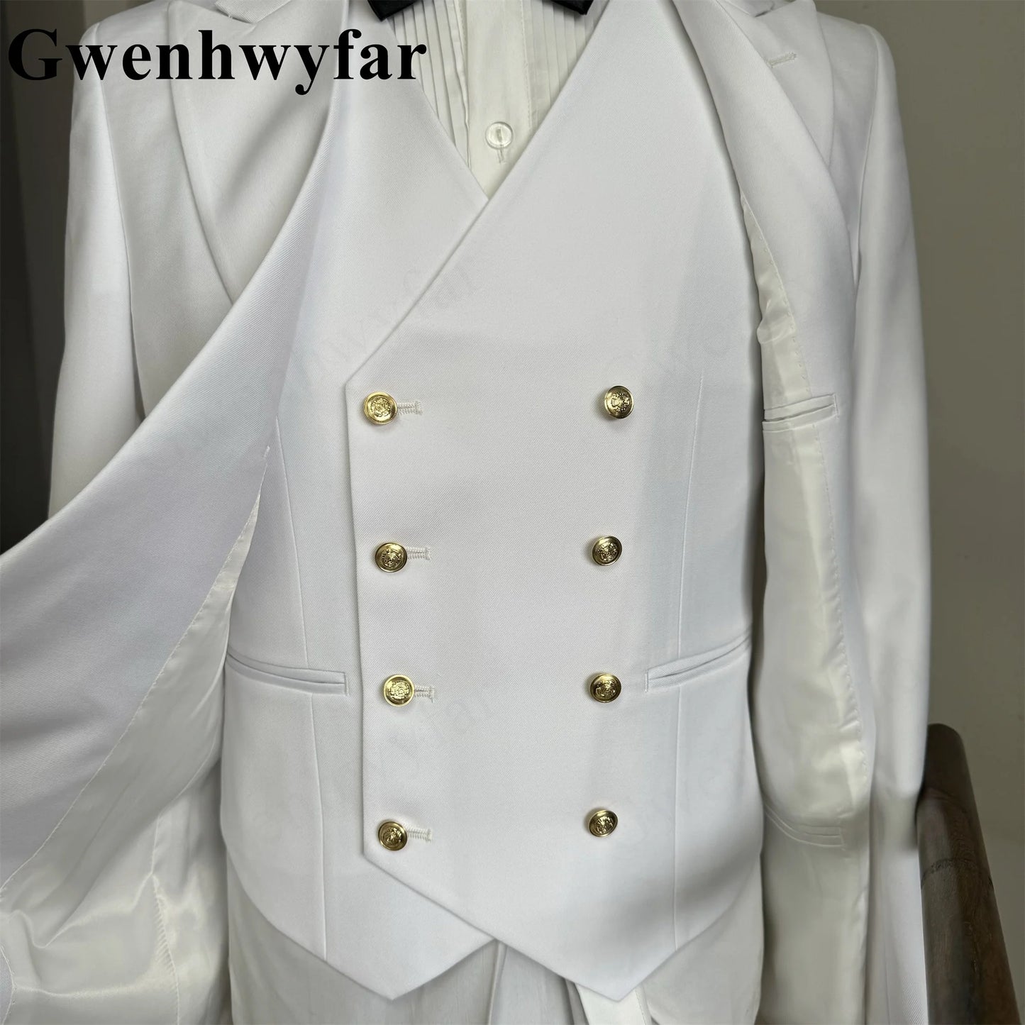 Tuxedo for Mens: Men Suits Solid White Color Peaked Lapel (Jacket+Vest+Pants)