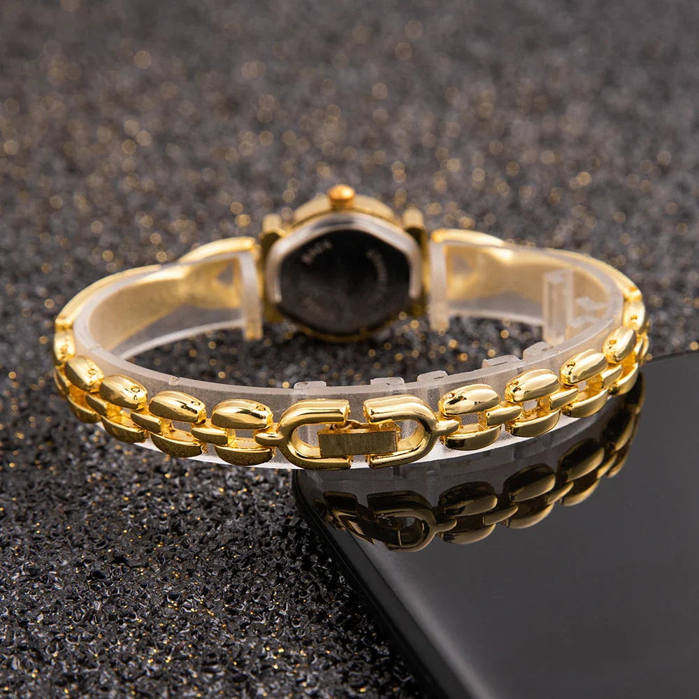 Women Bracelet Watch Mujer Golden Relojes Small Dial Quartz Leisure Popular Wristwatch Hour Female Ladies Elegant Relogio Clock