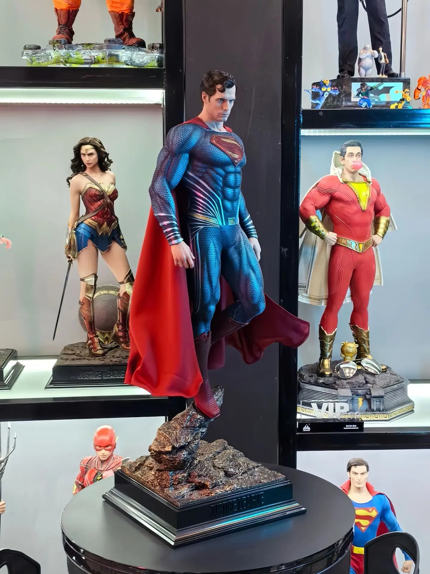 Super High Quality Dc Series Justice League Steel Man Superman Gk Statue Handmade Fashionable Model Ornament Birthday Gift Gift