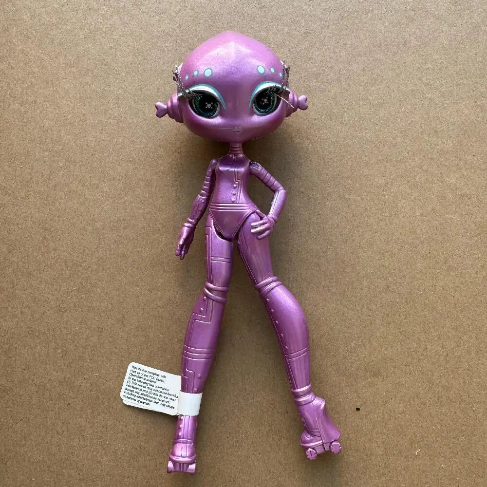 Original Una Verse Dolls Novi Stars with Defectives Joints Movable Rare Collections Gifts