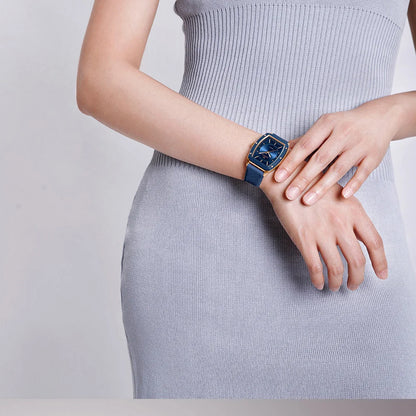 NAVIFORCE Top Brand Women Tonneau Watches Fashion Ladies Quartz Watch Silicone Strap Gift Female Wristwatch Relojes Para Mujer