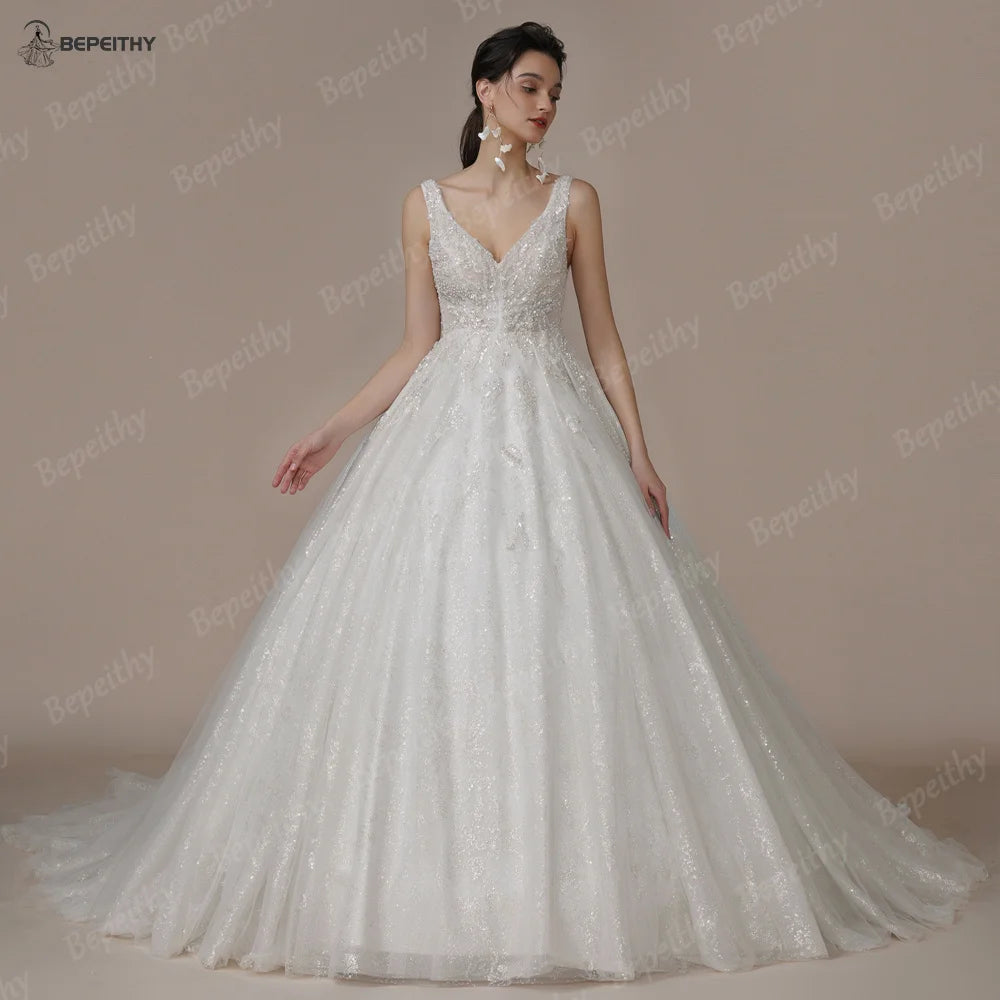 White Bridesmaid Dresses: V Neck Crystal Wedding Dresses Sleeveless Court Train