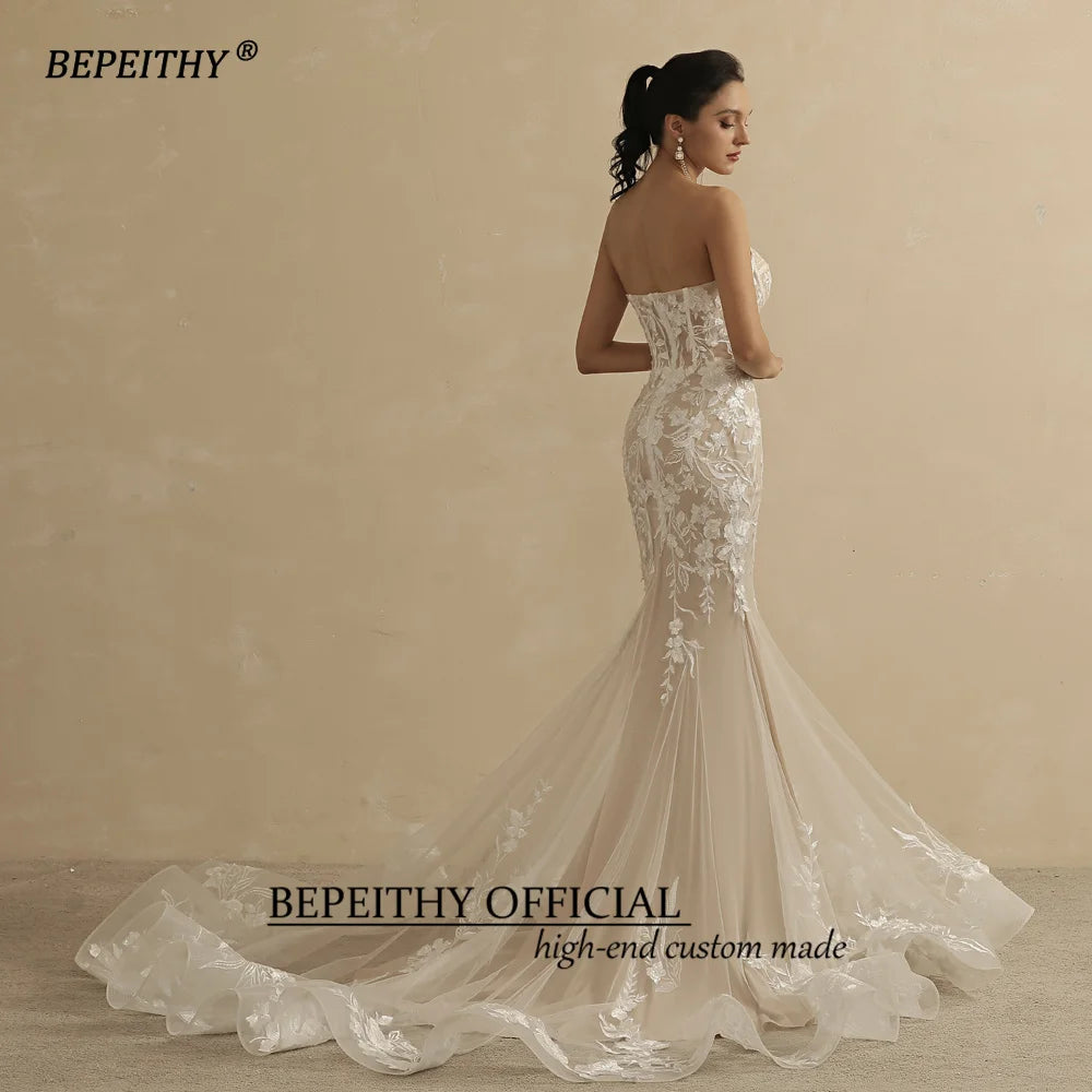 White Bridesmaid Dresses: Champagne Mermaid Wedding Dress For Women Ivory