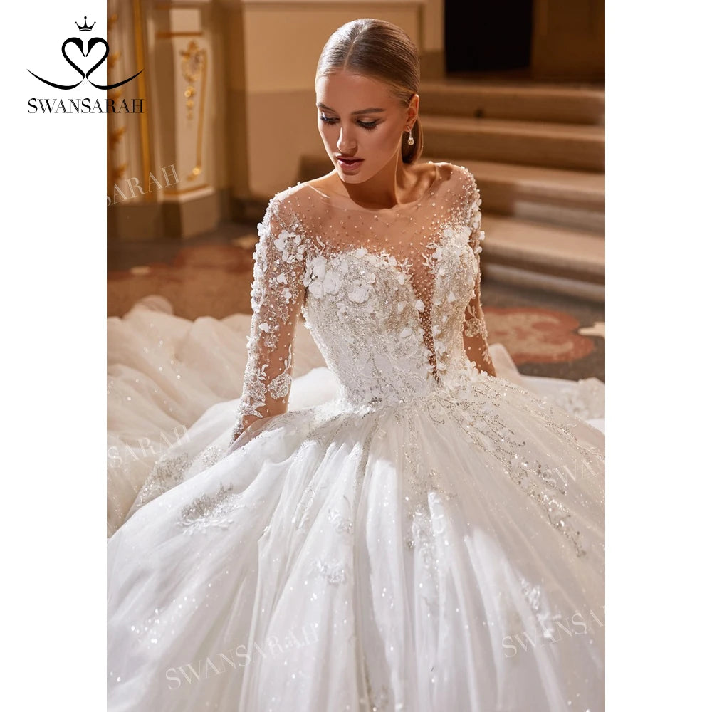 White Bridesmaid Dresses: Wedding Dress Long Sleeve Lace Appliques Princess Bride