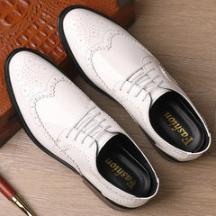 Fashion British Style Men Carved Block Dress Shoes Patent Leather Shoes