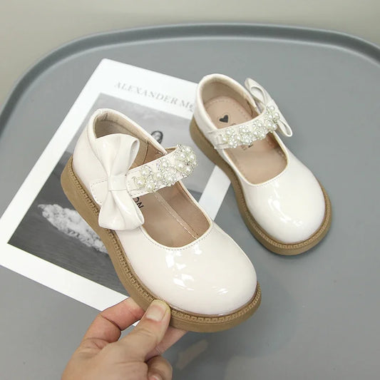 Children Leather Shoes for Girls Glossy Kids Fashion Pearls with Bow Casual Hook & Loop Princess Wedding Shallow Loafers 2023