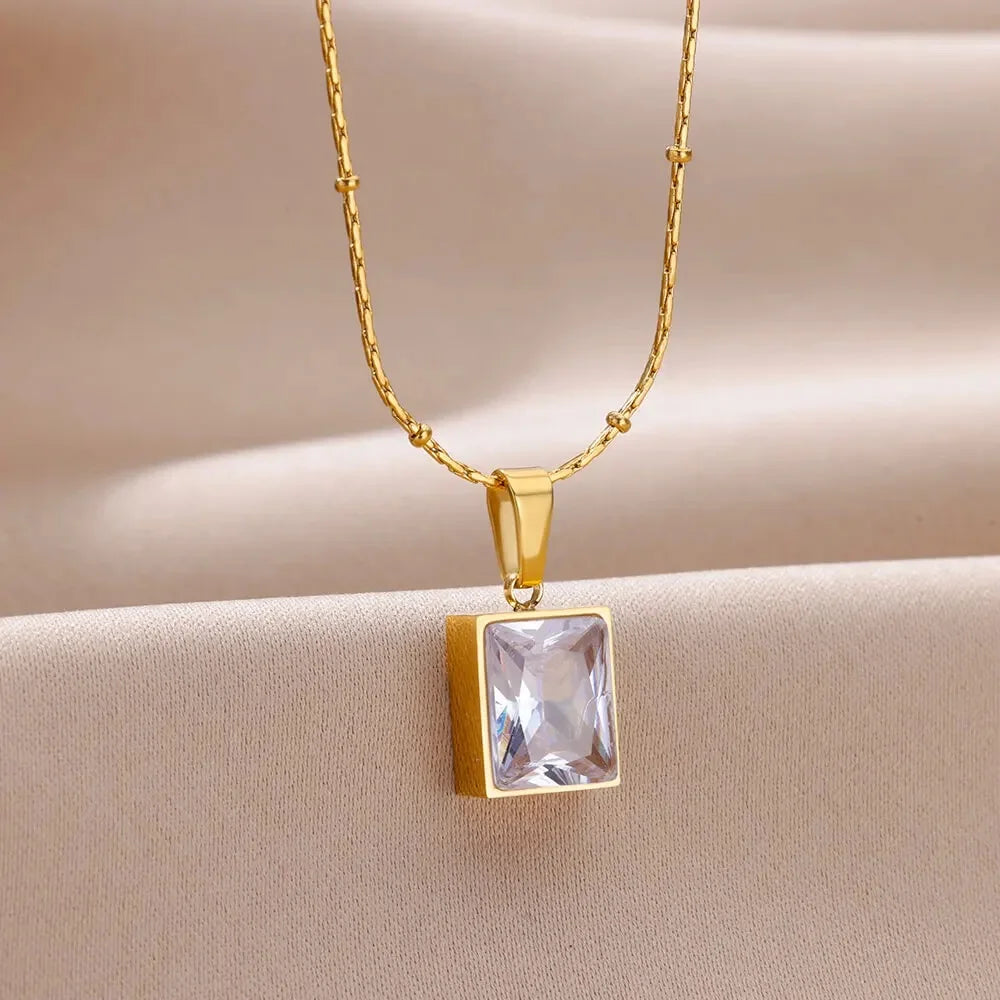 Trendy Oval Colorful Stone Necklace For Women Stainless Steel Gold Color Green Opal Stone Pendant Necklace Aesthetic Jewelry Gif
