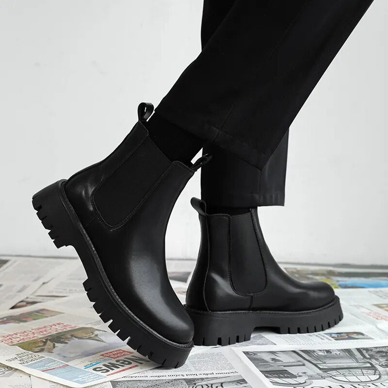 Outdoor Leather Mens Slip on High Top Shoes Luxury Brand Men Winter Plush Snow Boots