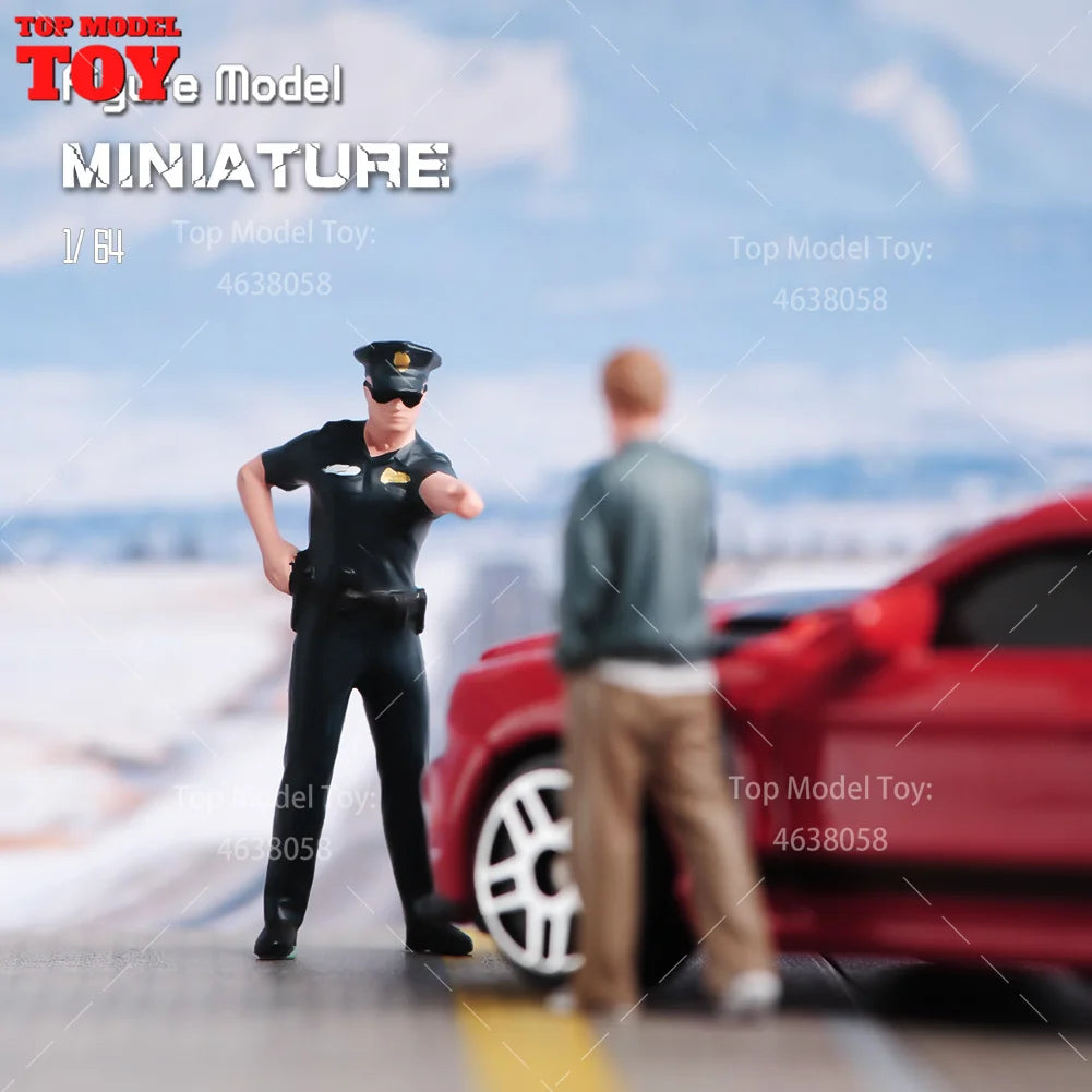 Painted Miniatures 1/64 Scale Beauty Handsome Boy Policeman Girls Male Female Scene Figure Model For Car Vehicles Decorate