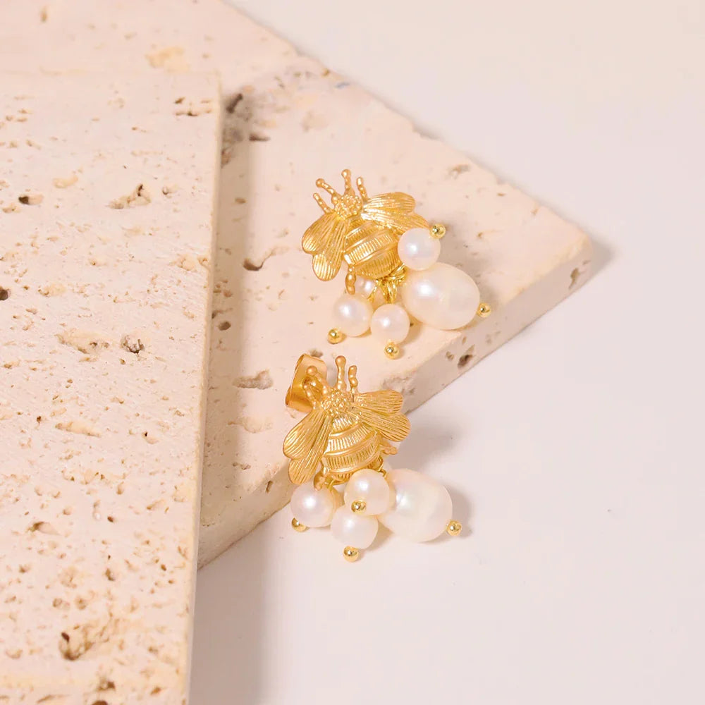 Bee And  With Natural Pearls Pearl Earrings 18K Gold Plated Jewelry Korean Designer Jewelry Earrings Gifts For Girlfriend