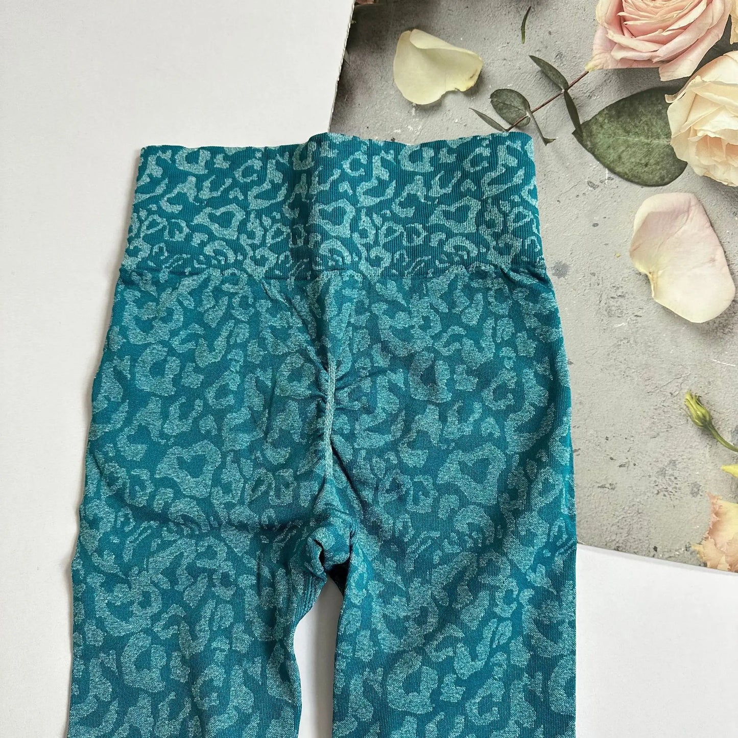 High Waist Leopard Yoga Pant Seamless Leggings Solid Scrunch Butt Lifting Booty