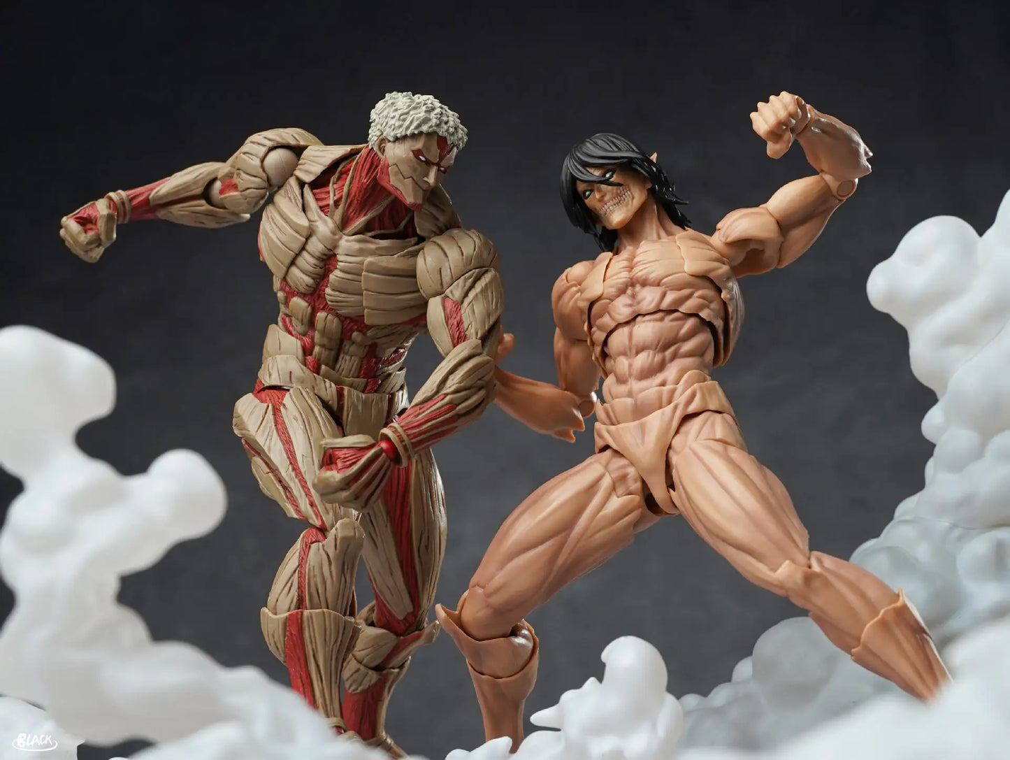 Attack on Titan Armored Titan Multi-Accessories 16cm Articulated Action Figure Model Statue Desktop Decoration Gift