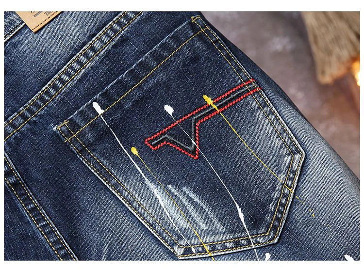 2025 Summer New Fashion Men's Graffiti Ripped Short Jeans Casual Slim Big Hole Retro Style Denim Shorts Male Brand Clothes