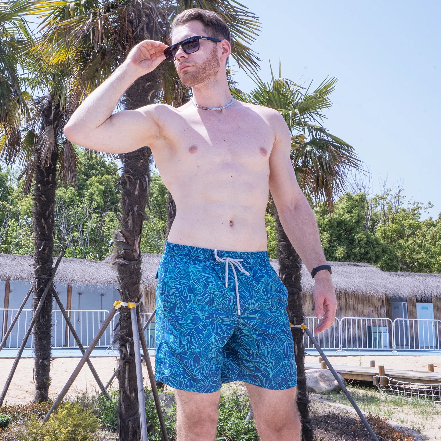 SURFCUZ Beach Men's Swim Shorts Flower 3D Printed Surfing Board Shorts Quick Dry with Mesh Lining and Pockets Struck Shorts