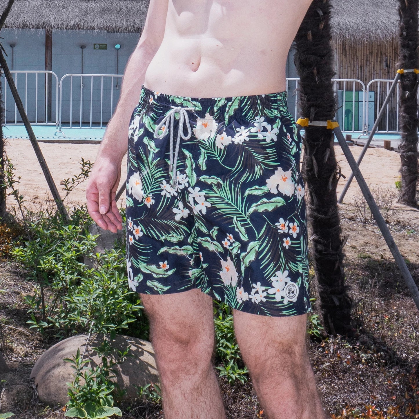 SURFCUZ Beach Men's Swim Shorts Flower 3D Printed Surfing Board Shorts Quick Dry with Mesh Lining and Pockets Struck Shorts