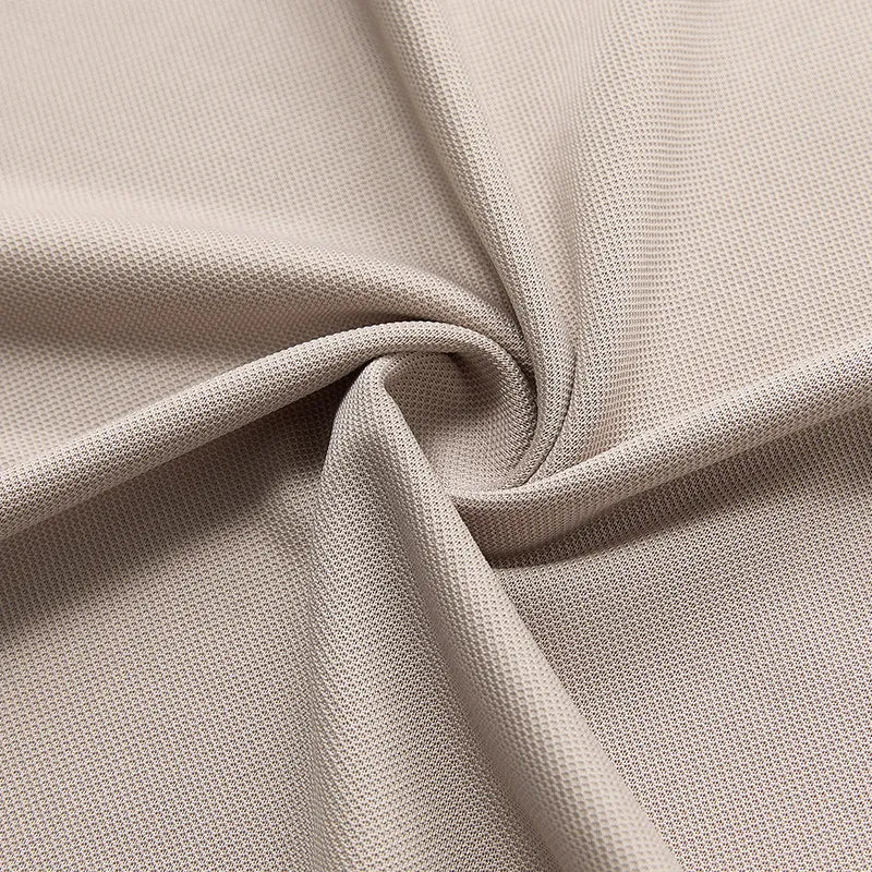 New Men's Business Casual Short Sleeved Shirt with Badge Solid Color Polo Shirt Fashionable Breathable Comfortable Versatile Top