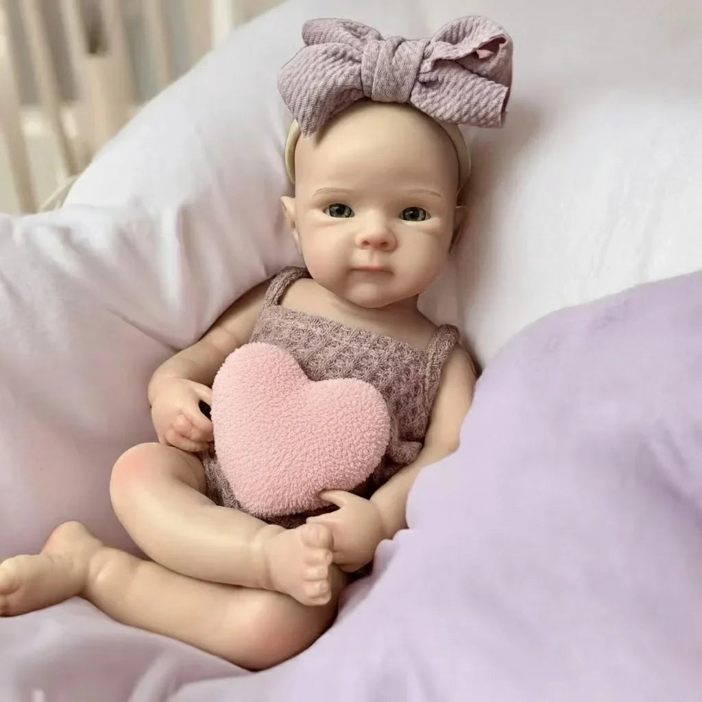 13Inch Waterproof Bettie Reborn Silicone Girl Doll With 2 Sets Outfits Handmade Paint Skin Soft Touch Silicone Girl Doll