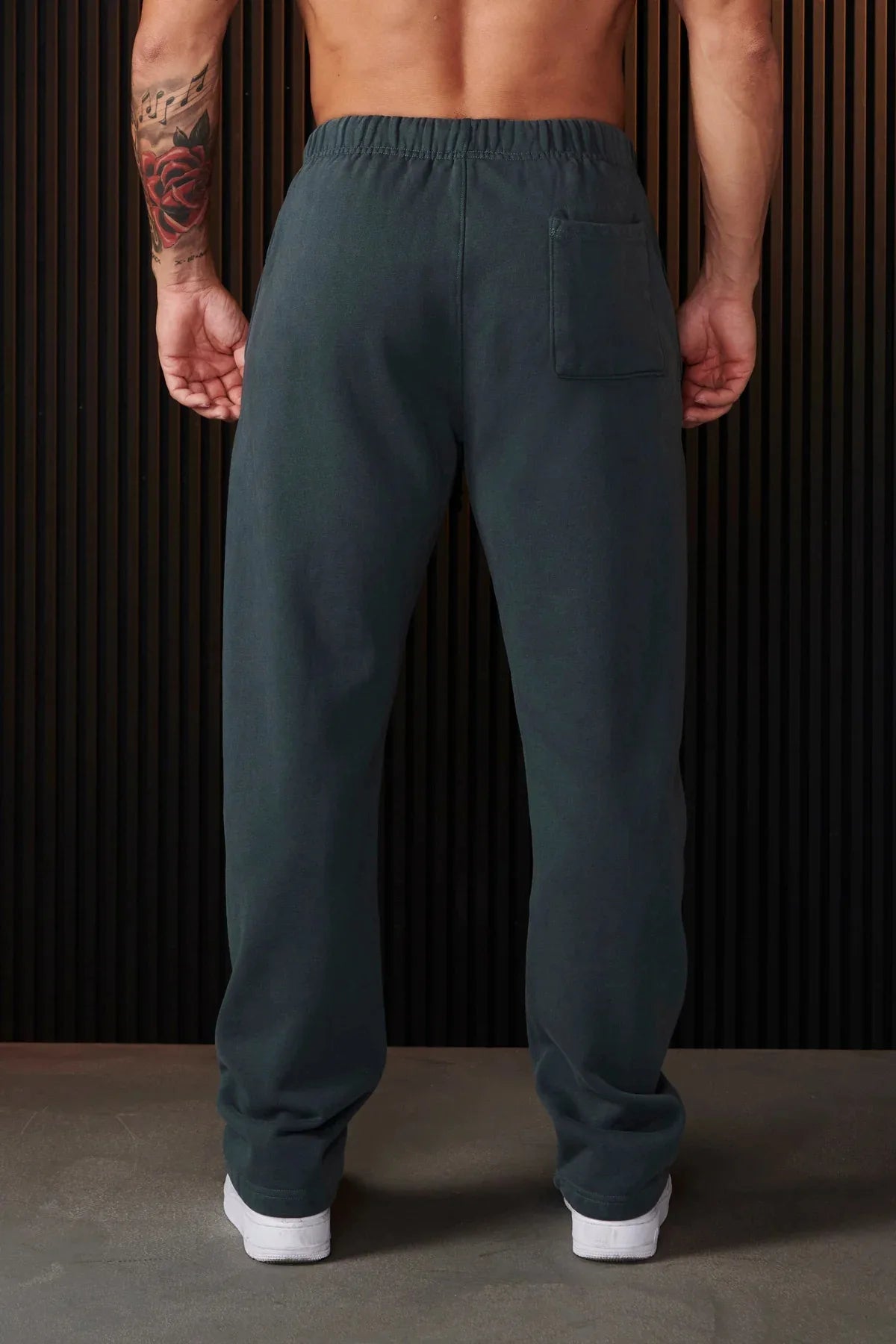 Men's sports pants, autumn and winter, looped embroidery pants, jogging pants