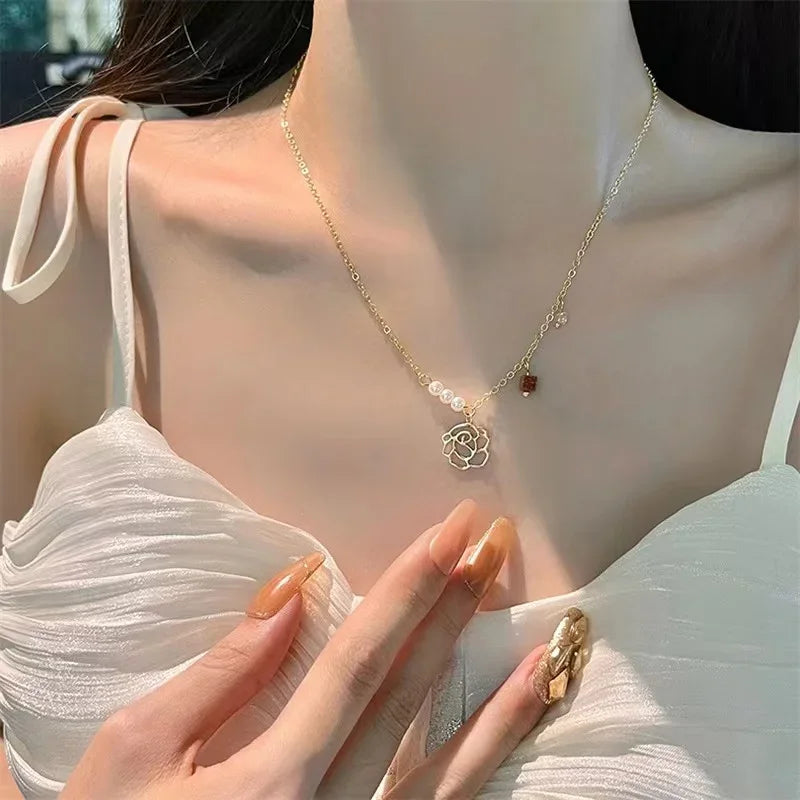 Vintage Irregular Punk Metal Bean Pendant Necklace for Women Adjustable Black Leather Rope Long Clavicle Chain Charm Jewerly