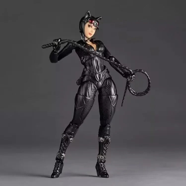 New Kaiyodo Revoltech Catwoman Dc Selina Kyle Batman Revoltech Amazing Yamaguchi Revoltech Series  Figure Model Figurine Toy