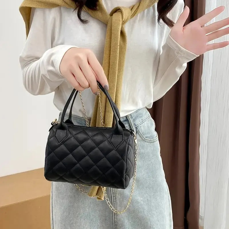 Crossbody Bags for Women Fashion Quilted Shoulder Purse with Convertible Chain