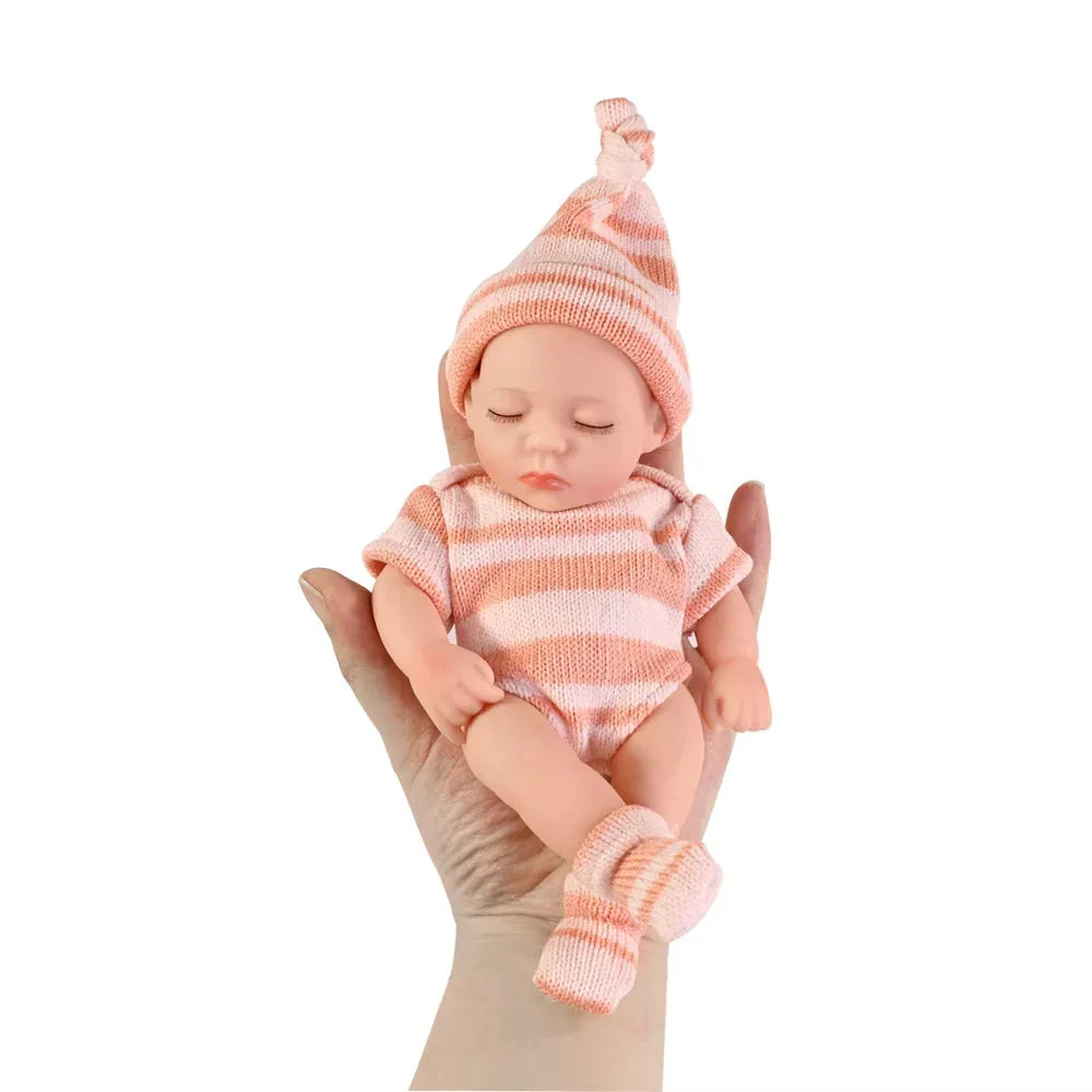 Mini 7.87 Inch Reborn Doll Sleeping Baby Doll 20cm Born Dolls Baby Toys Soft and Full Body Vinyl Doll For The Best Gift For Girl