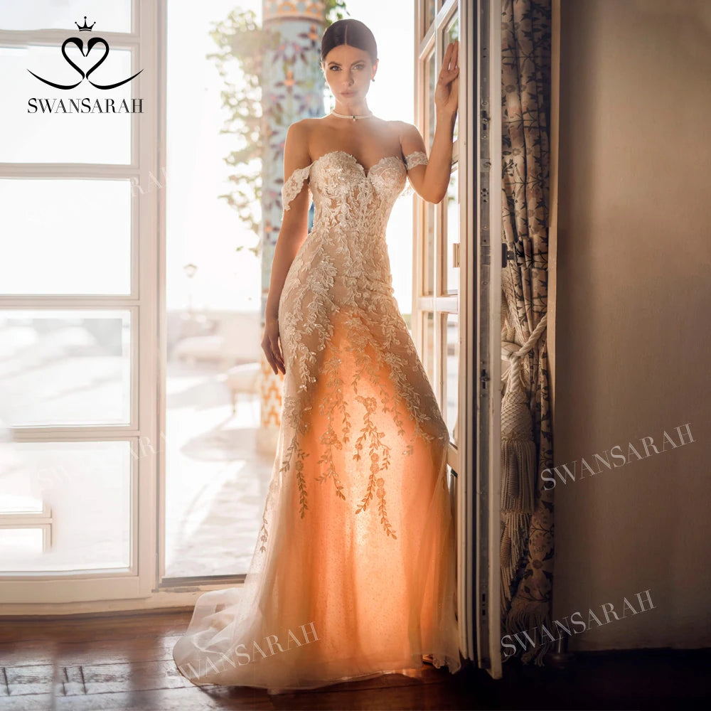 White Bridesmaid Dresses: Wedding Dress Sleeveless Appliques Mermaid Princess