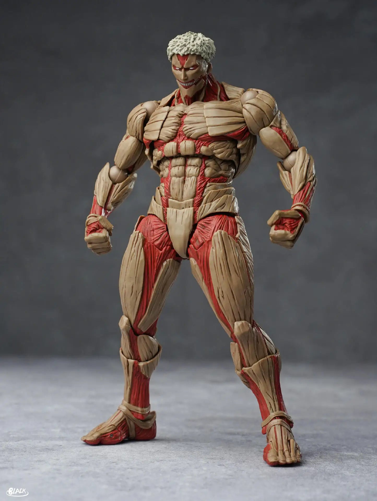 Attack on Titan Armored Titan Multi-Accessories 16cm Articulated Action Figure Model Statue Desktop Decoration Gift