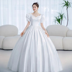 Vintage Princess Wedding Dress 2023 New Satin Simple Wedding Gown Shining Beading Slim Bridal Dress Plus Size Robe De Mariee