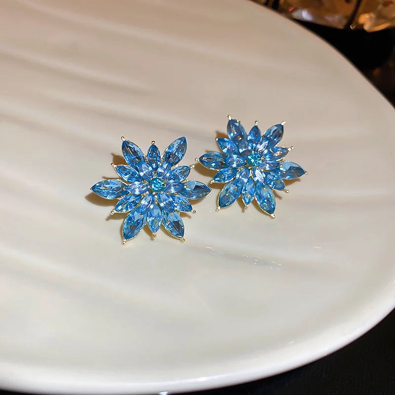Rhinestone Flower Earrings for Women Korea Simple Sweet Stud Earrings Luxury High-grade Solid Color Charm Jewelry Girls Gift