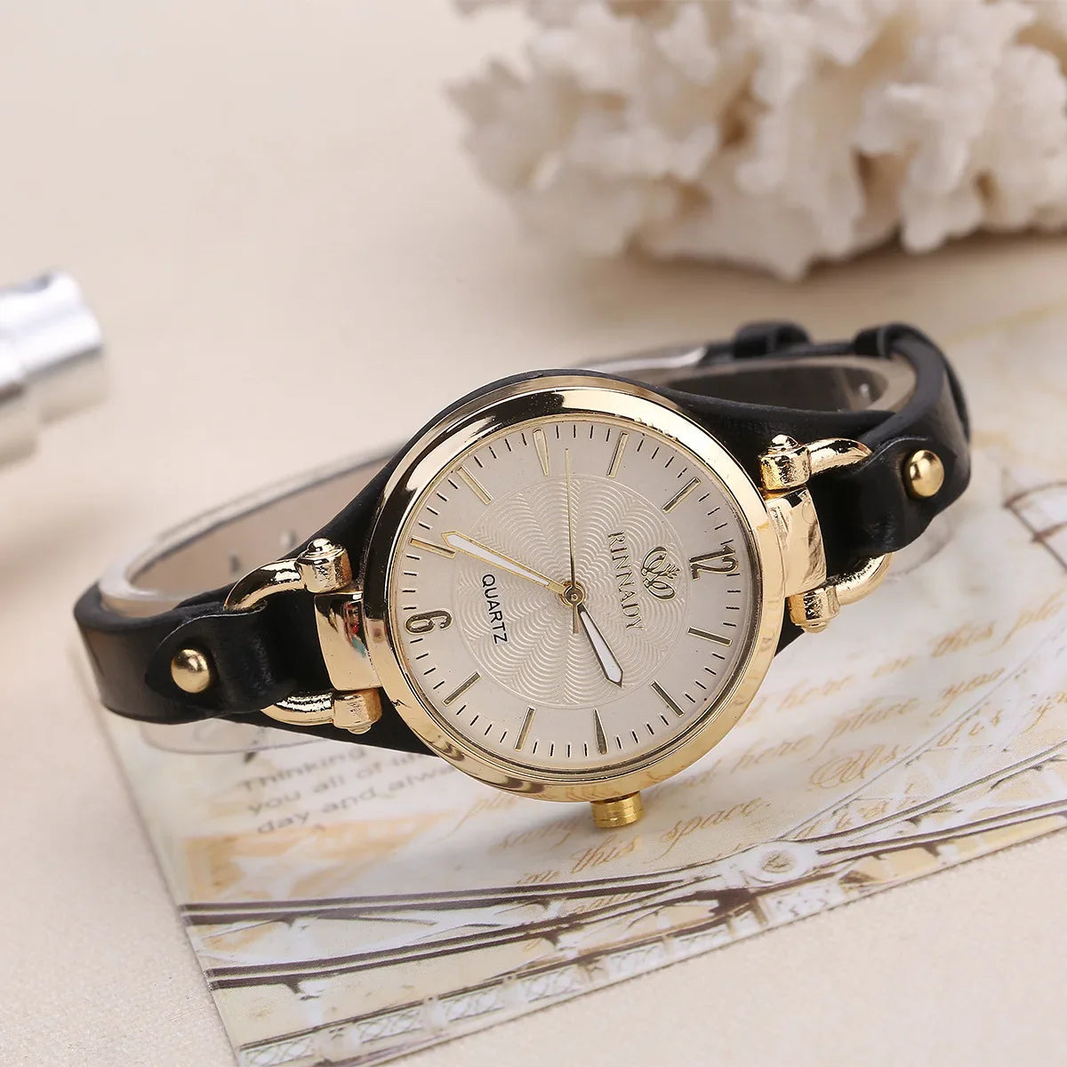 Vintage Ultra-thin Leather Strap Women Quartz Watch Fashion Ladies Wristwatches Clock Gift Reloj Mujer