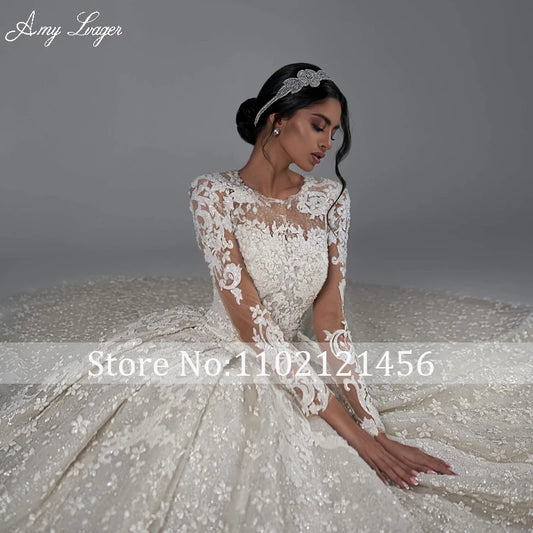 White Bridesmaid Dresses: Classic O-Neck Long Sleeve Ball Gown Wedding Dress