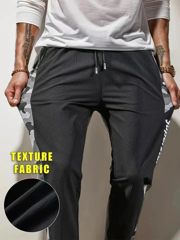 Men's Letter Print Drawstring Sweatpants Camouflage Texture Fabric Breathable Loose Fit
