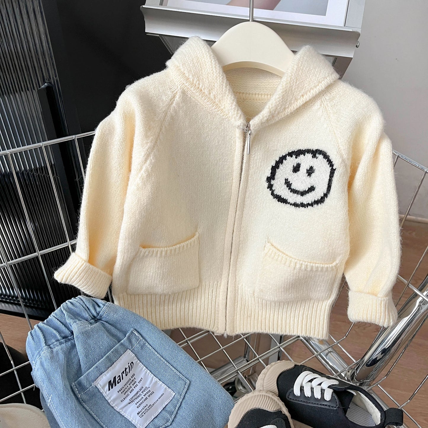 Baby Girls/Boys Knitted Coat Zippered Korean Long Sleeved with Vertical Pattern Fashion Soft Casual