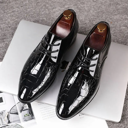 Newest Italian Social Shoe for Men Luxury Patent Leather Wedding Shoe Pointed Toe Business Formal Classic Derbies Plus Size38-48