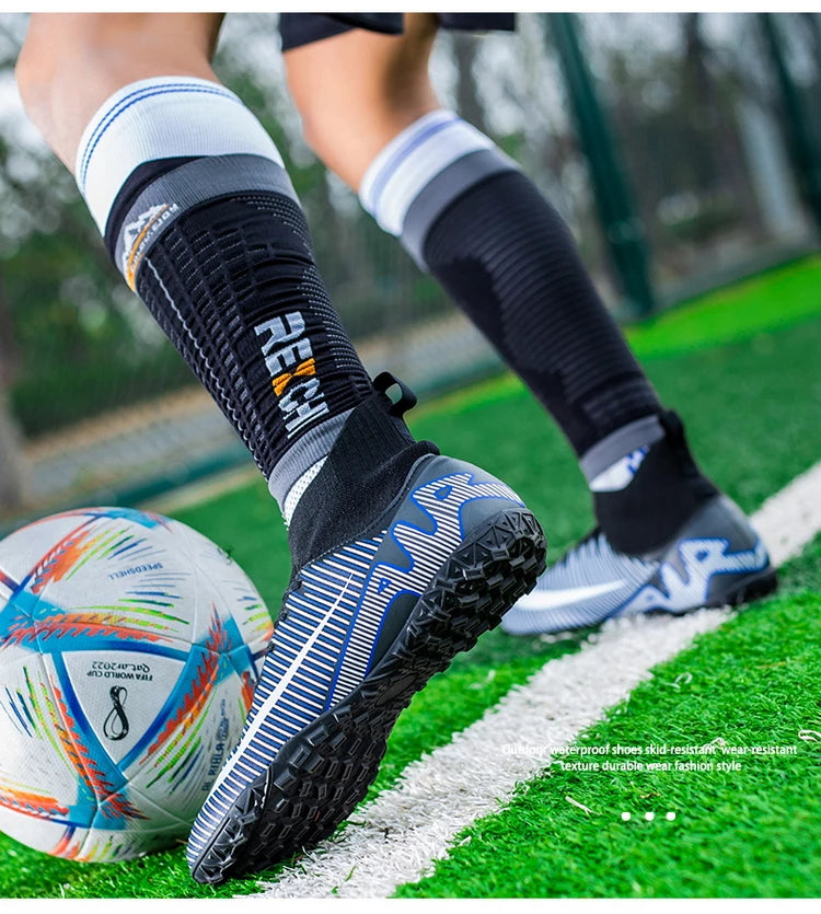 Professional Men Soccer Shoes FG/TF  Football Boots Cleats Breathable  Outdoor