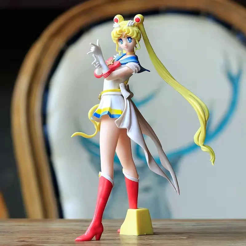 23cm Anime Sailor Moon Action Figure Doll Princess Serenity Cake Ornaments Collection PVC Tsukino Usagi Figure Model Toys Gifts