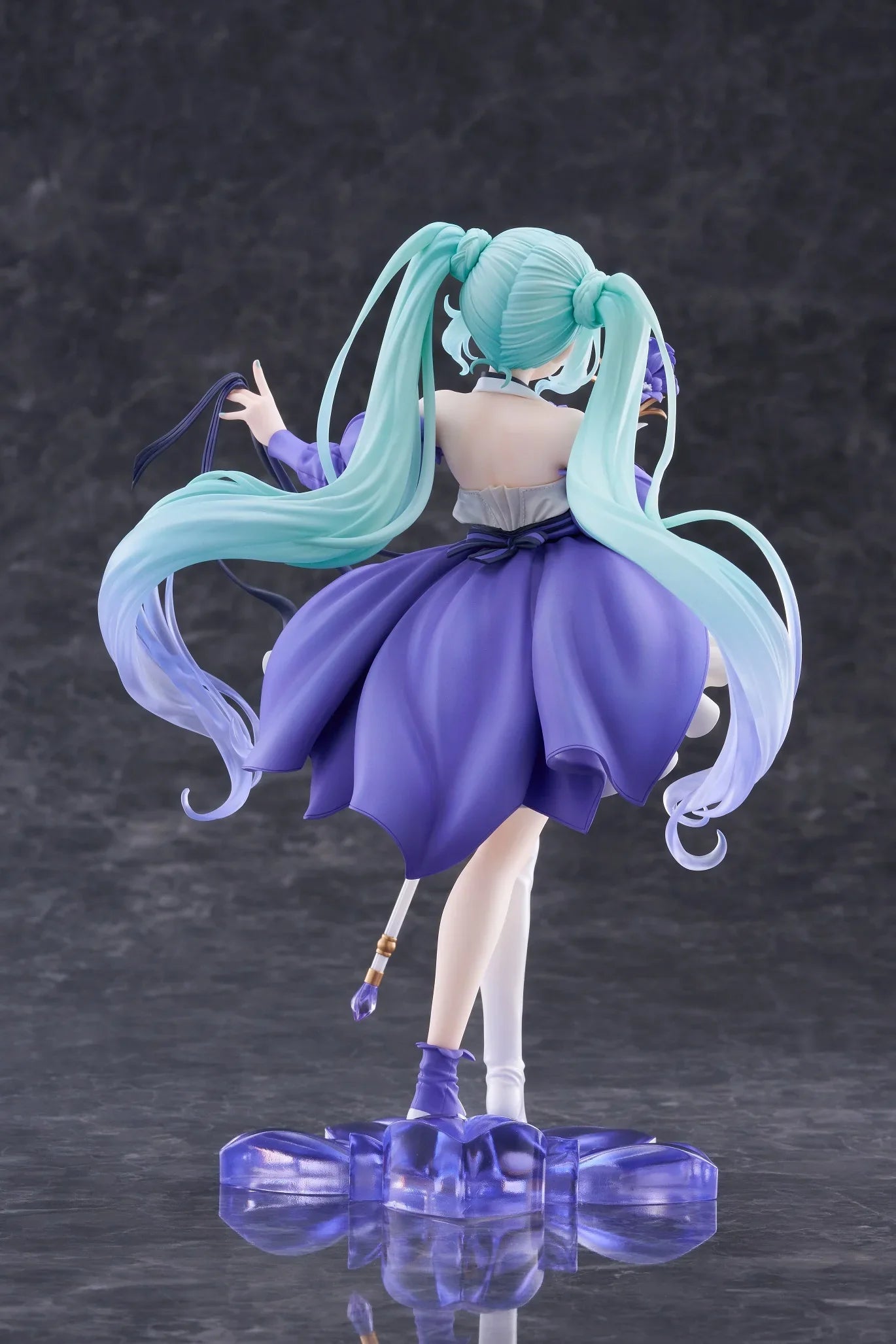 Original Taito Vocaloid Hatsune Miku 2024 Birthday Flower Ver. Figure Amp 21cm Figurine Collectible Anime Model Toy Kid Gifts